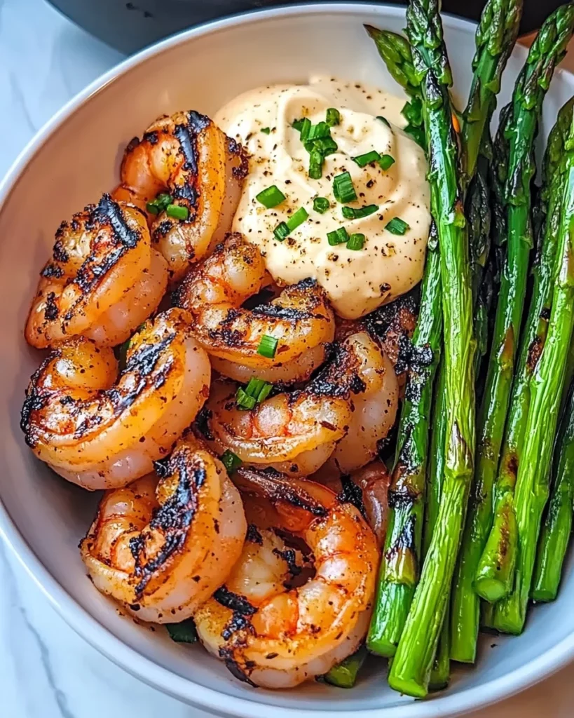 Grilled Shrimp Bowl with Asparagus & Creamy Garlic Sauce