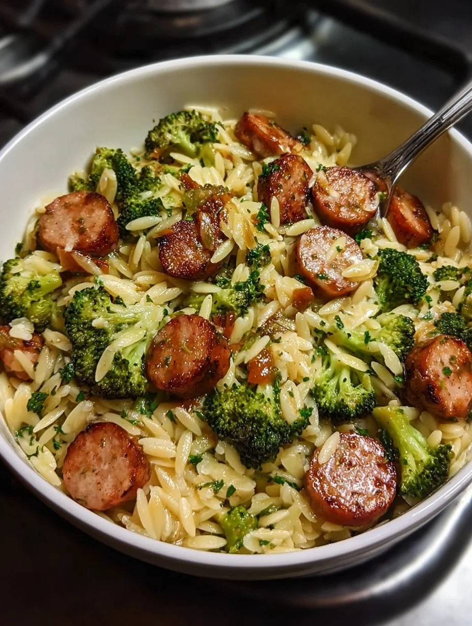 Chicken Sausage and Broccoli Orzo: A Delicious One-Pot Meal!