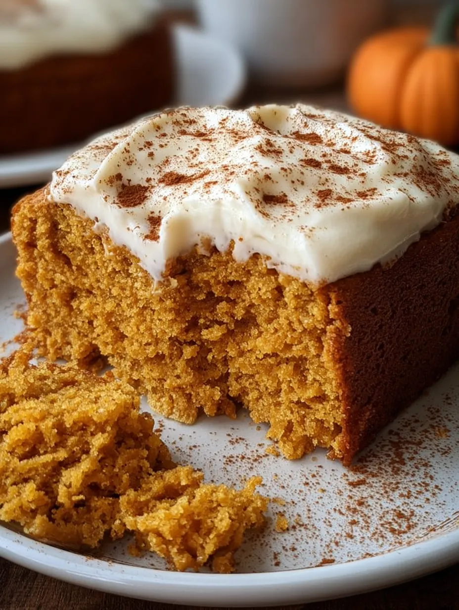Flourless Pumpkin Spice Greek Yogurt Cake