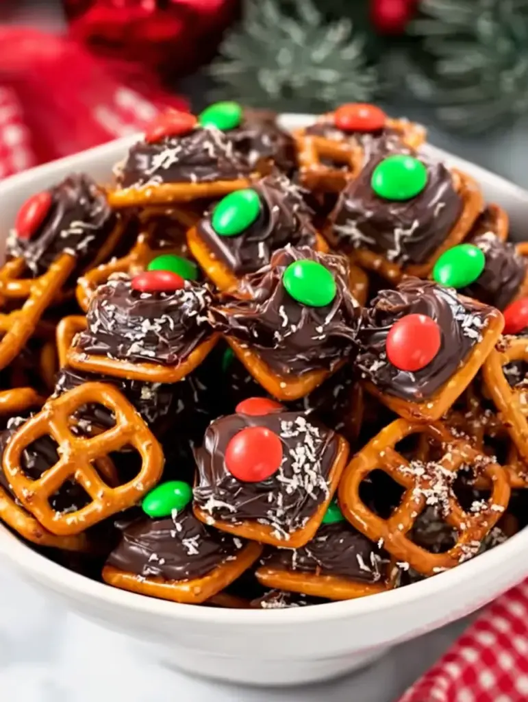 Christmas Rolo Pretzel Bites