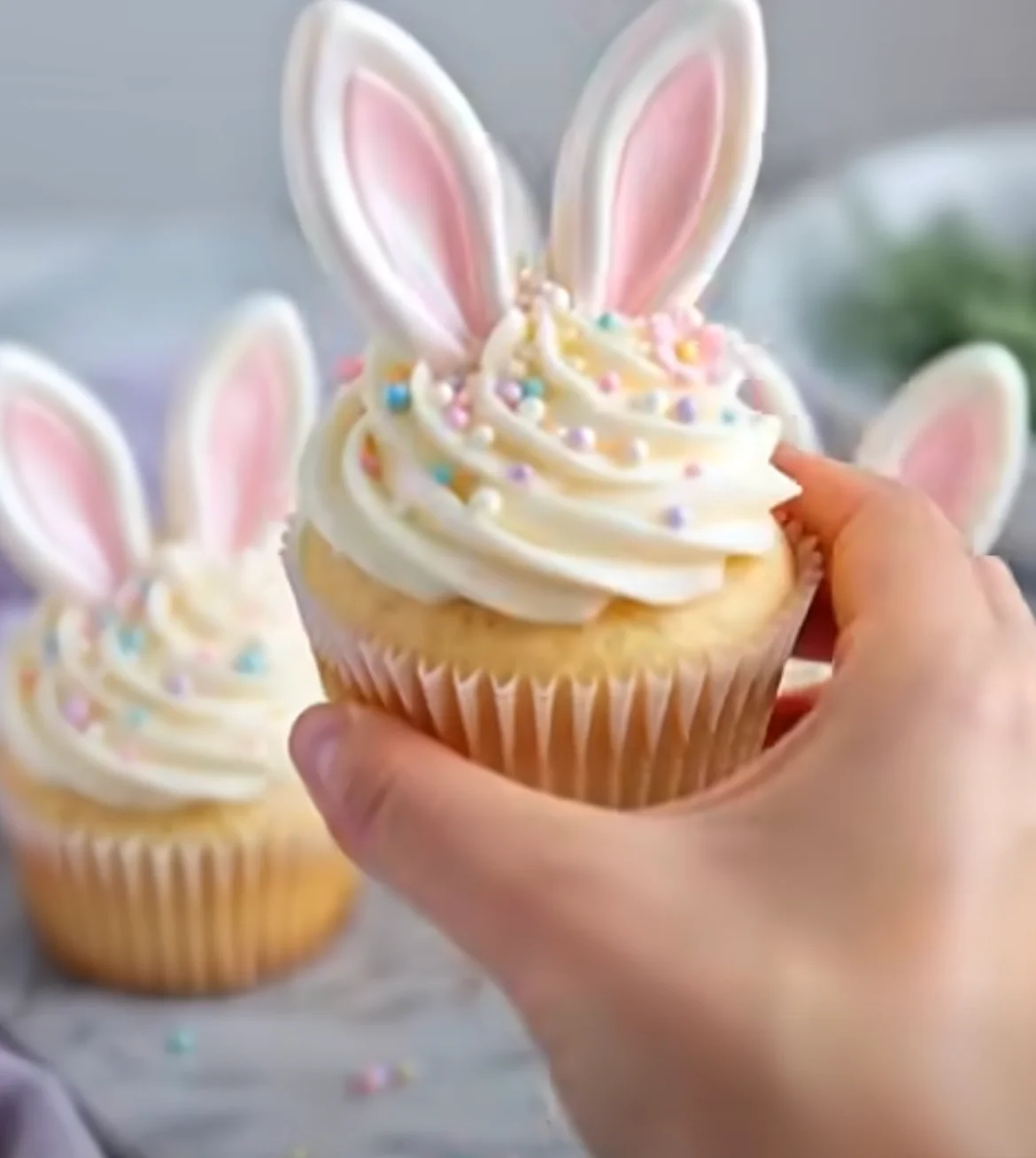 Easter Bunny Cupcakes